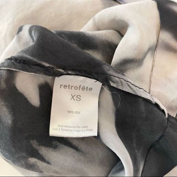 Retrofete Silk Auris Dress - Picture 7 of 9